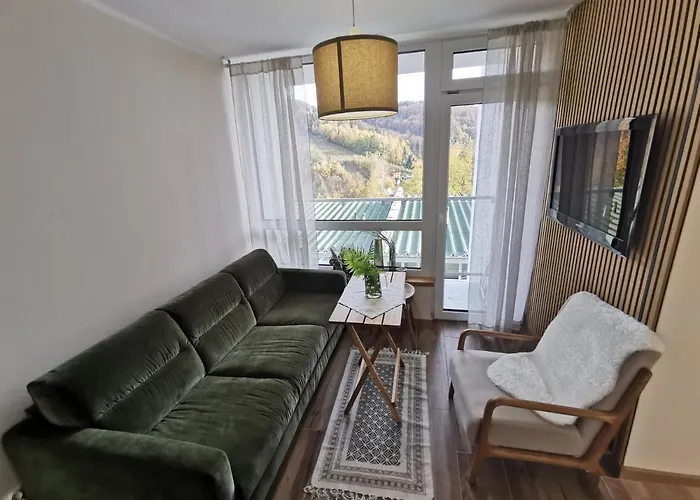 Hearth Hill View Apartment